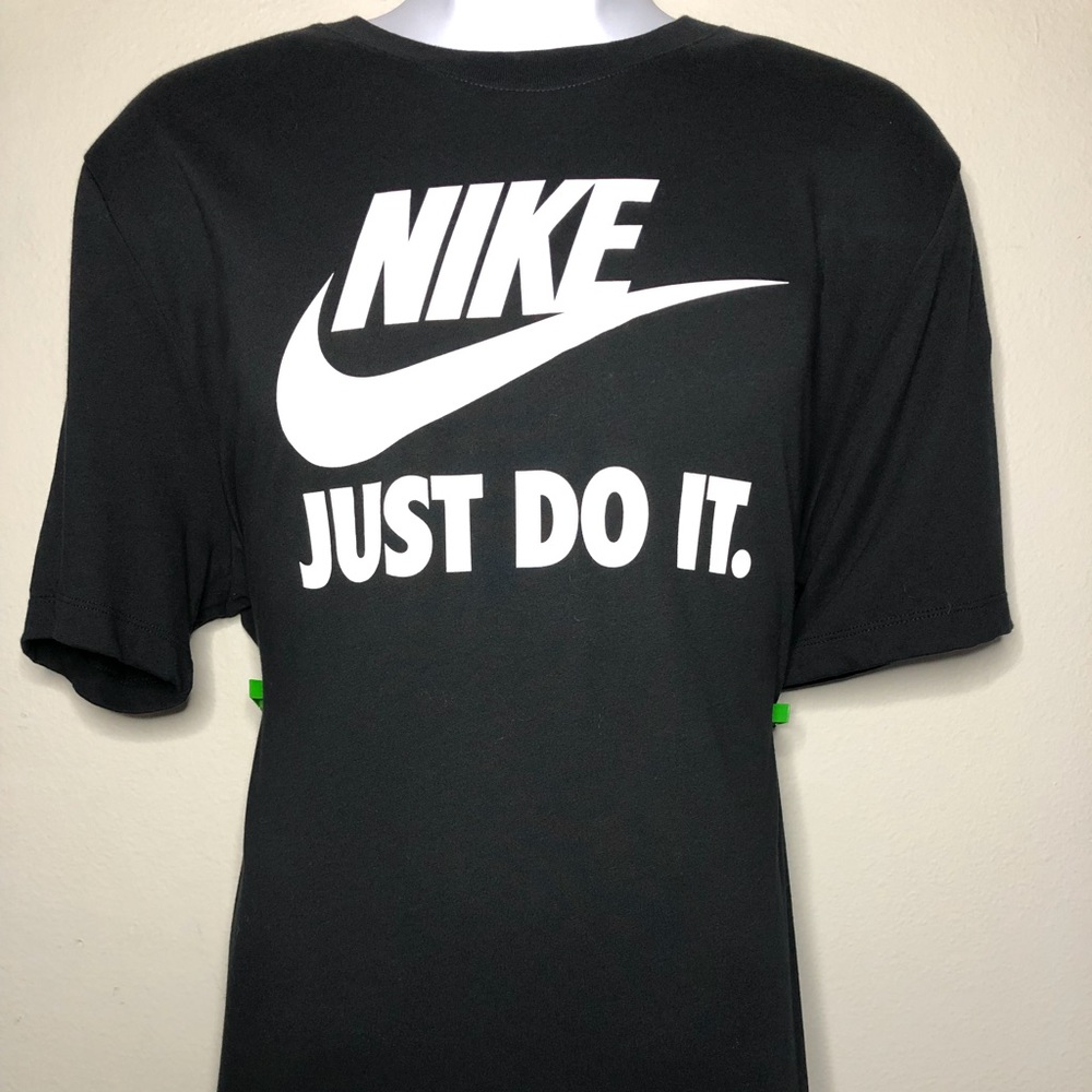 Nike men’s T-shirt